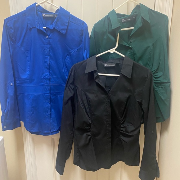 New York & Company Tops - New York & Company Size L Lg sleeve-button down shirts-Royal/Emerald green/Black